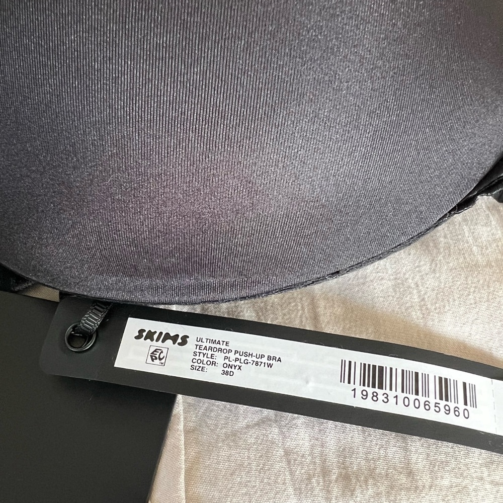 💕DOLCE & GABBANA X SKIMS SKIMS ULTIMATE TEARDROP PUSH-UP BRA💕 - Picture 7 of 11